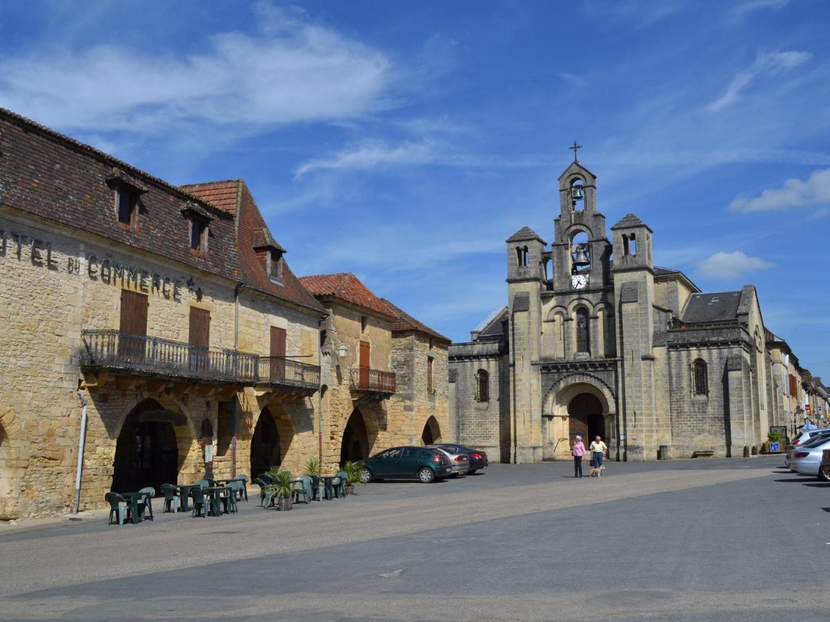 Cosy Holiday Home In Lantheuil With Garden Villefranche-du-Périgord 외부 사진