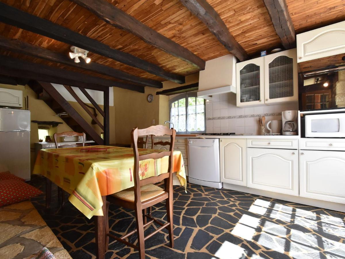 Cosy Holiday Home In Lantheuil With Garden Villefranche-du-Périgord 외부 사진