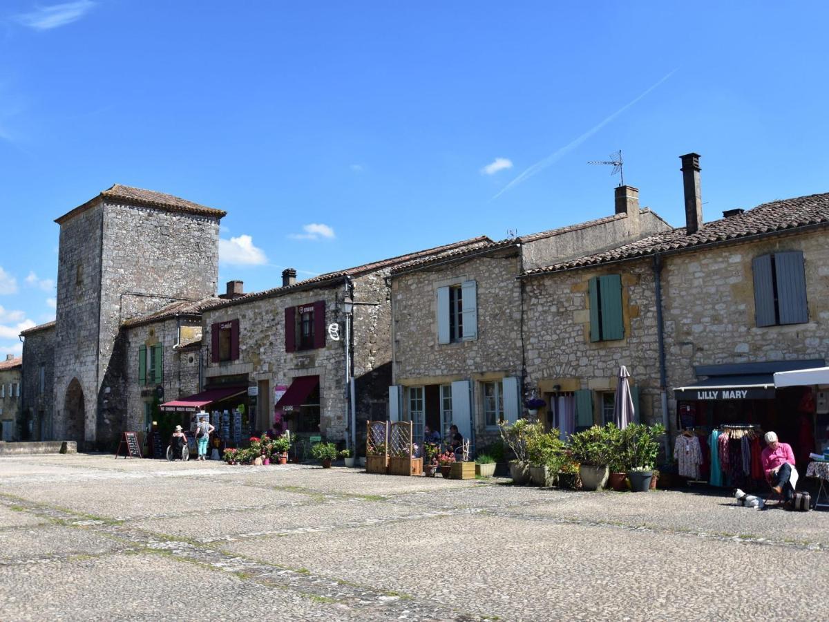 Cosy Holiday Home In Lantheuil With Garden Villefranche-du-Périgord 외부 사진