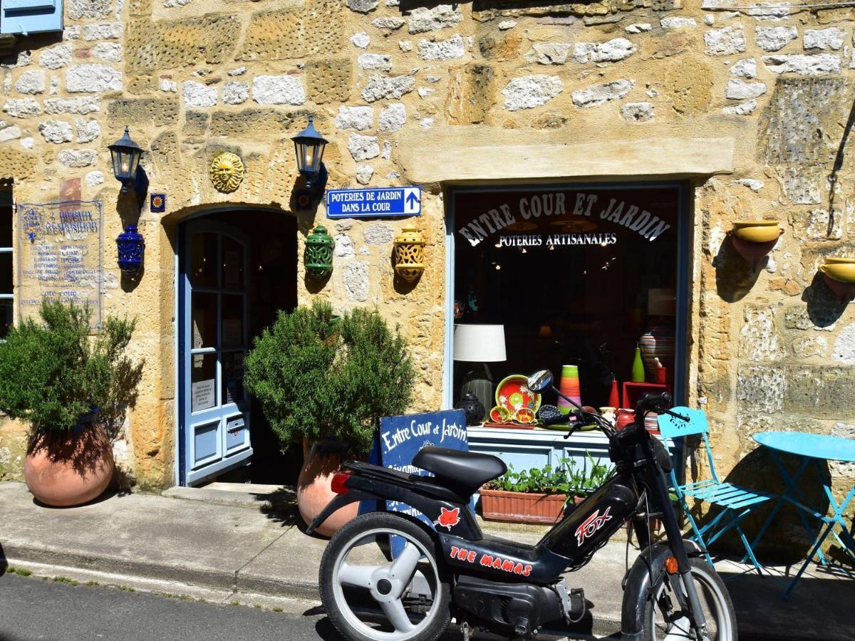 Cosy Holiday Home In Lantheuil With Garden Villefranche-du-Périgord 외부 사진