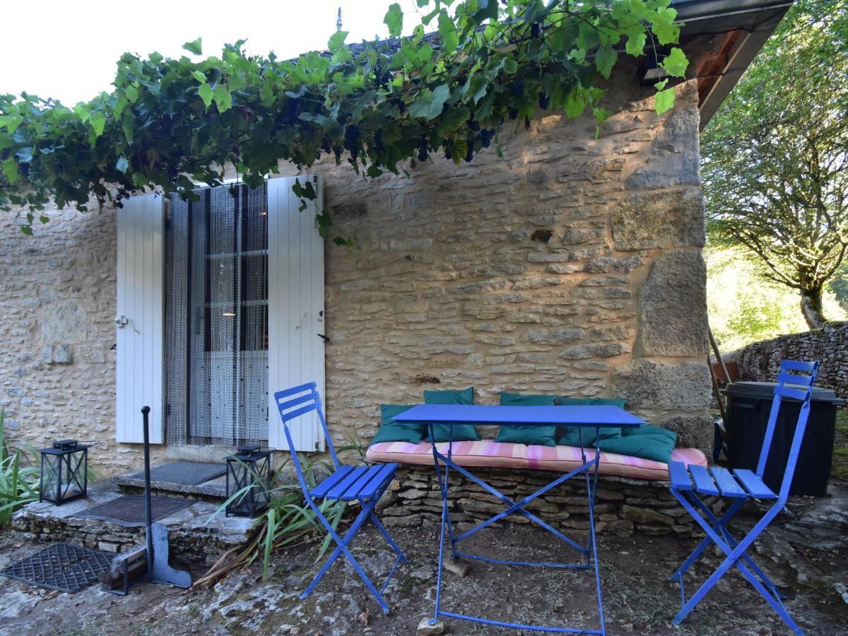 Cosy Holiday Home In Lantheuil With Garden Villefranche-du-Périgord 외부 사진