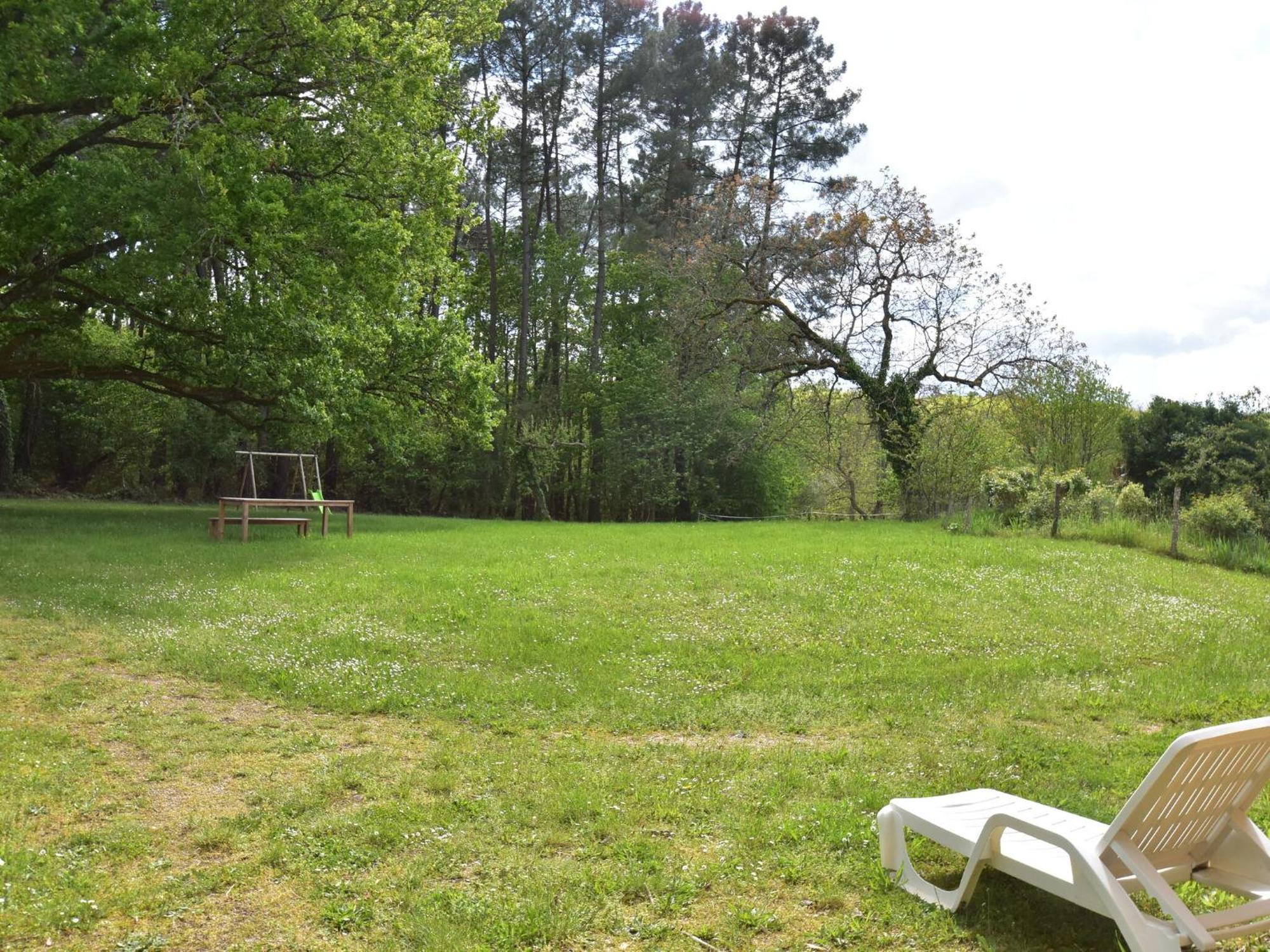 Cosy Holiday Home In Lantheuil With Garden Villefranche-du-Périgord 외부 사진