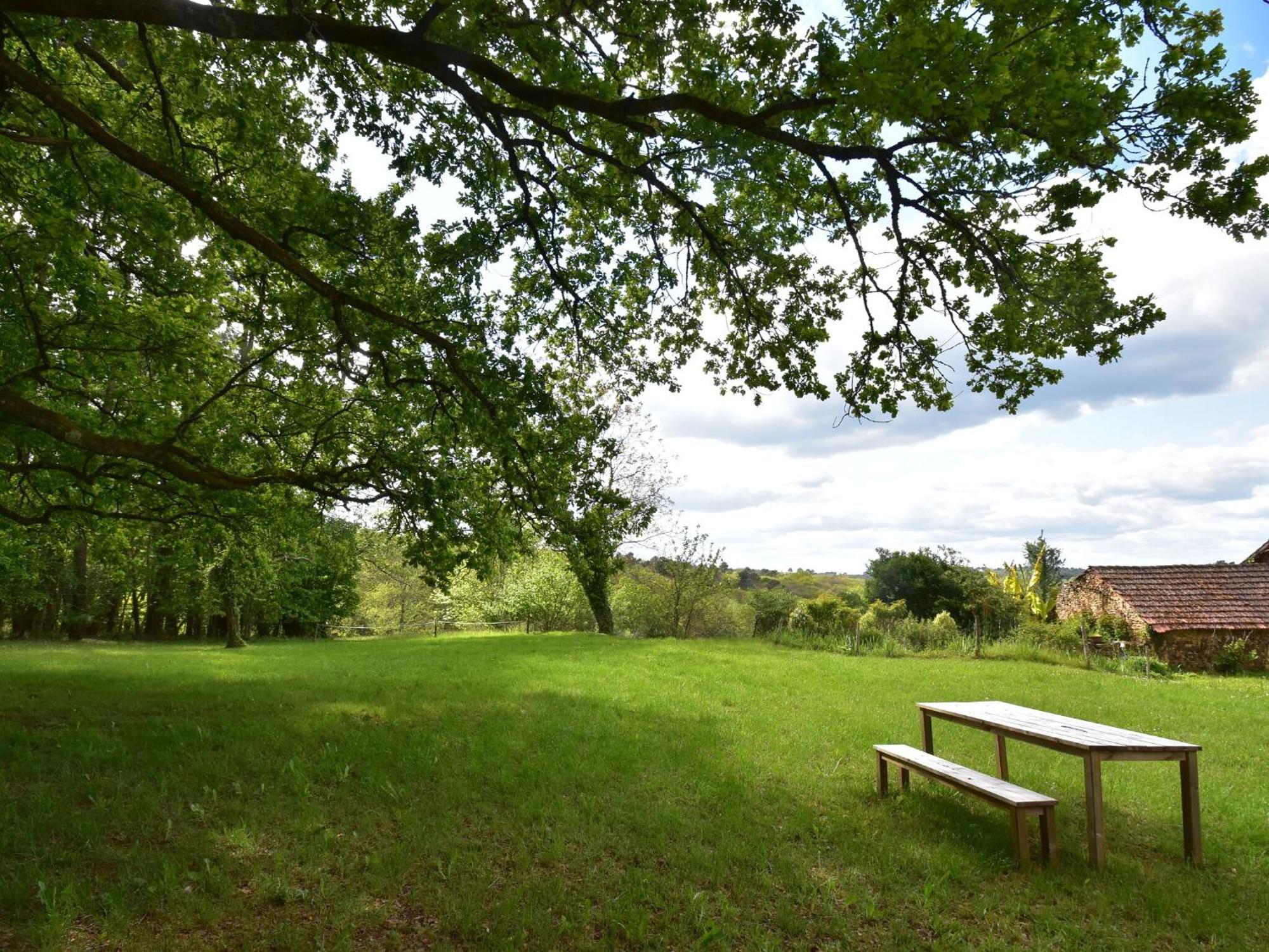 Cosy Holiday Home In Lantheuil With Garden Villefranche-du-Périgord 외부 사진