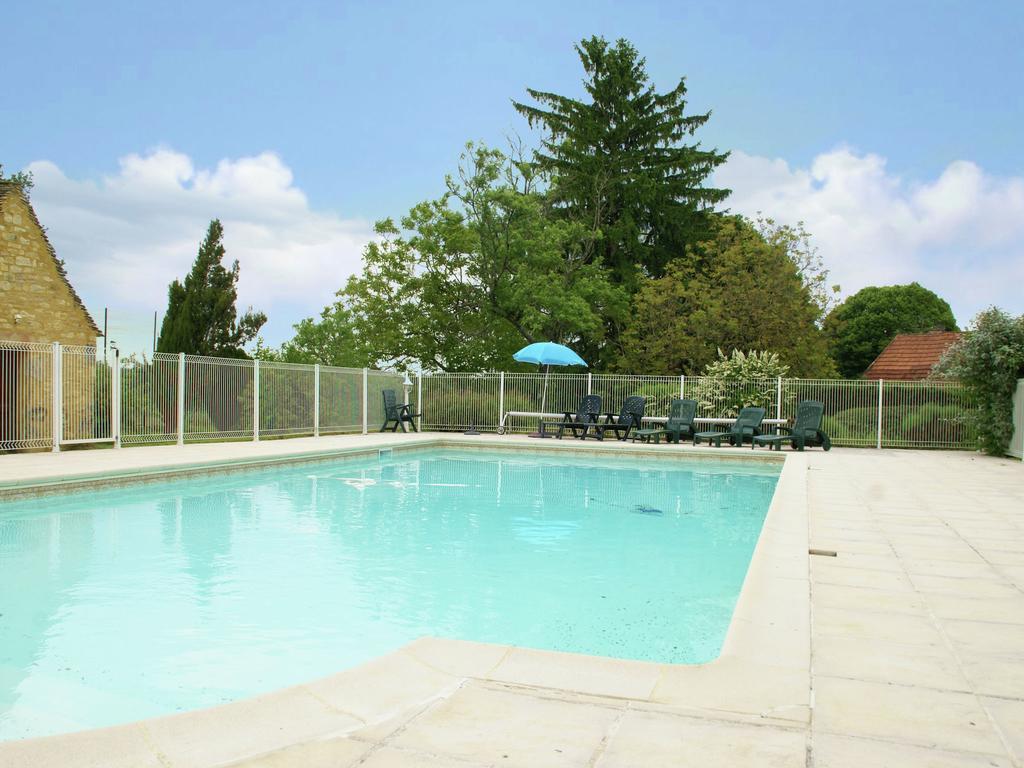 Cosy Holiday Home In Lantheuil With Garden Villefranche-du-Périgord 외부 사진