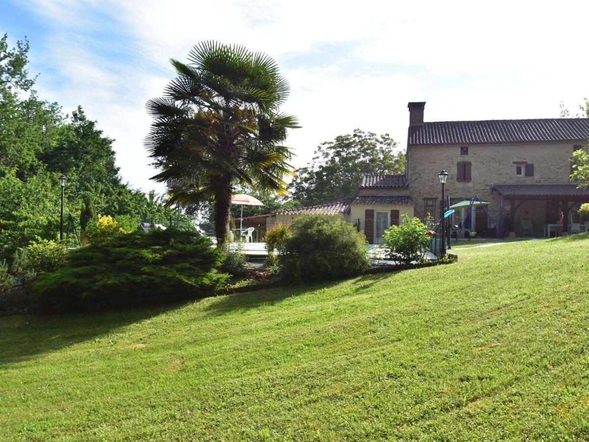 Cosy Holiday Home In Lantheuil With Garden Villefranche-du-Périgord 외부 사진