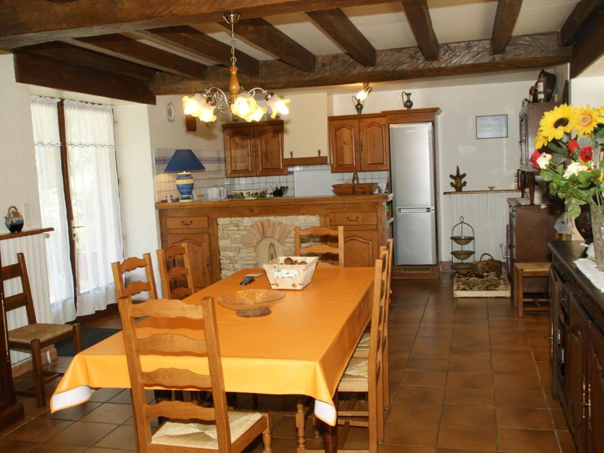 Cosy Holiday Home In Lantheuil With Garden Villefranche-du-Périgord 외부 사진